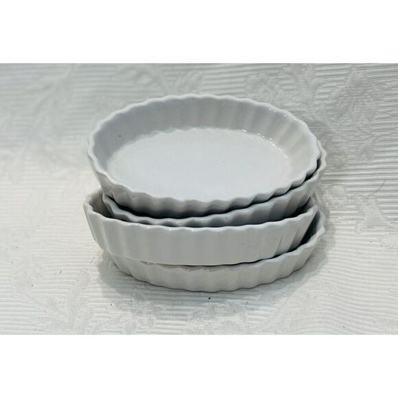 BonJour 4-oz Creme Brulee Ramekins Set of 4 Oval Shaped White - Picture 2 of 8